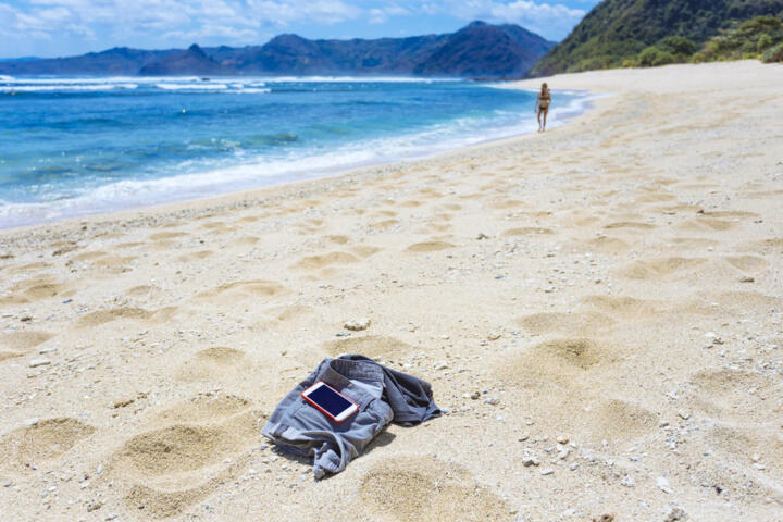 How to Protect Electronics at the Beach