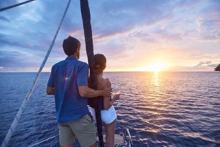 What to Pack for a Couples Getaway