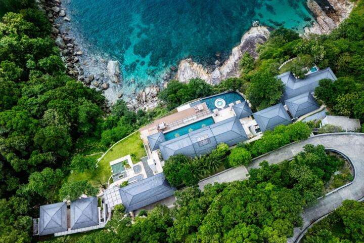 Luxury Beachfront Villas Distance Metrics Study